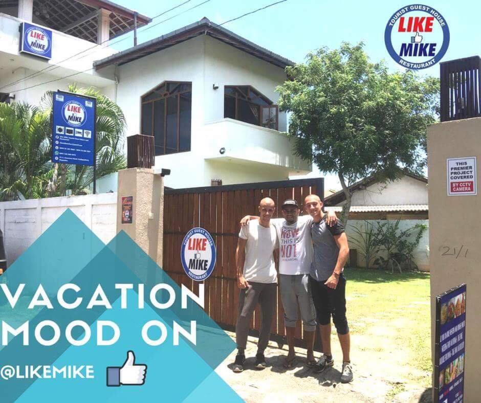 Like Mike Tourist Guest House & Restaurant Негомбо Екстериор снимка
